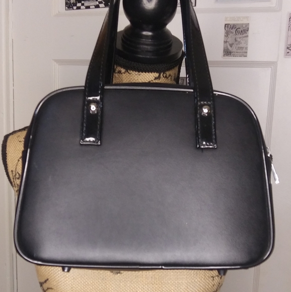 Mini Rockabilly Bowler Purse - Picture 6 of 7